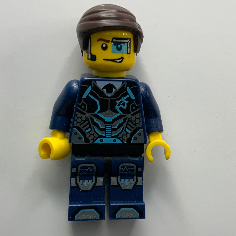 Agent Curtis Bolt