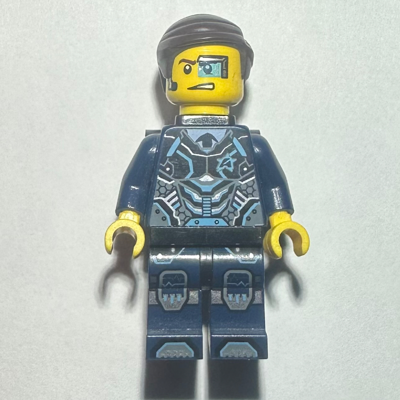Agent Curtis Bolt with Neck Bracket