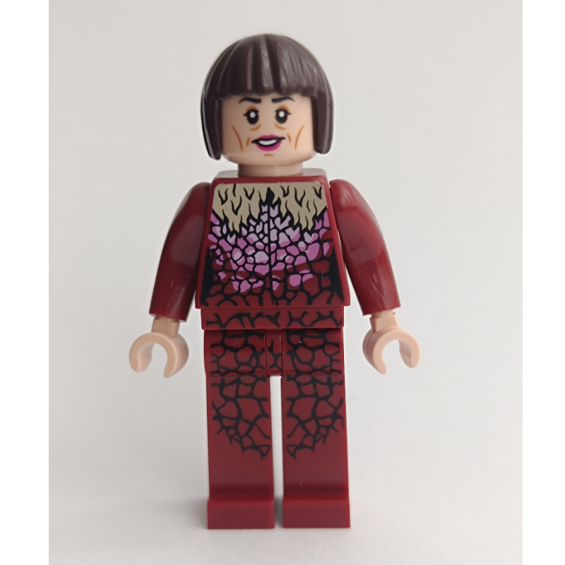 Madame Maxime, Dark Red Legs