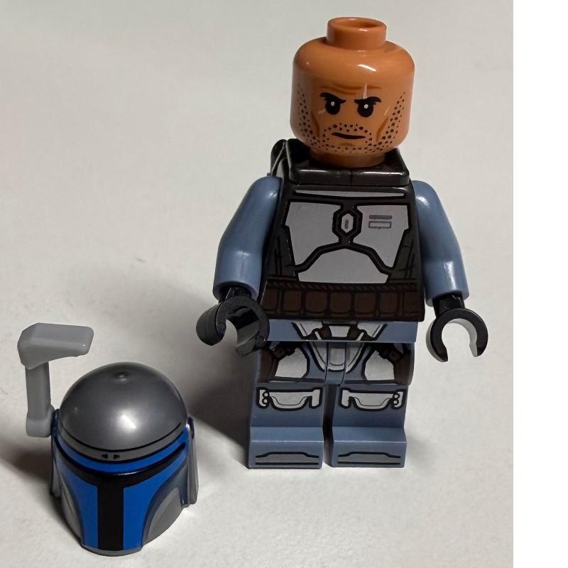Jango Fett, Pearl Titanium Torso with Plain Arms, Black Helmet Print on Right-hand Site