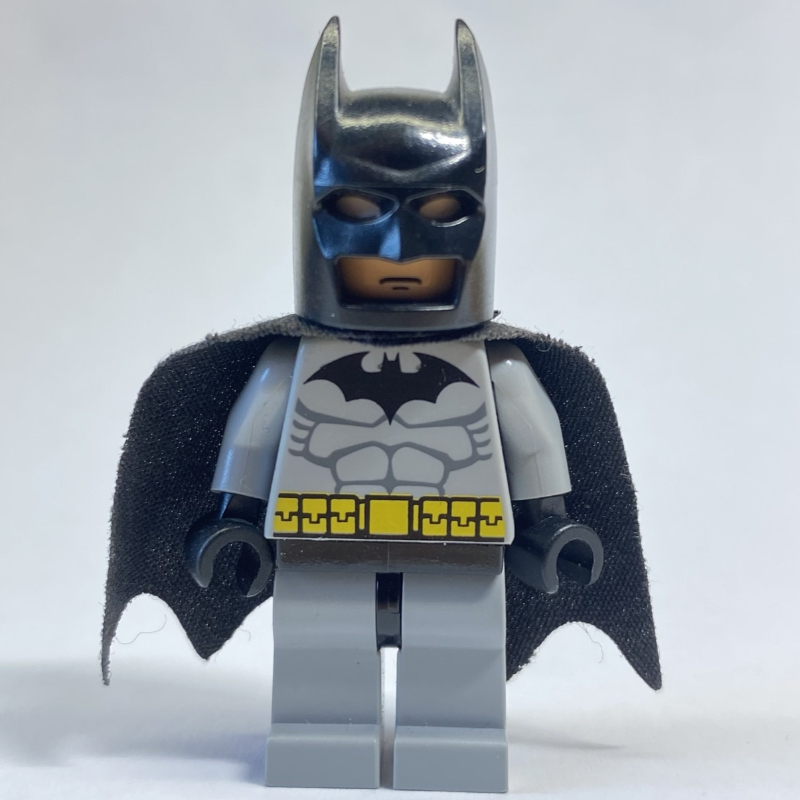 Batman, Light Bluish Gray Suit, Black Cape and Cowl, Light Nougat Head