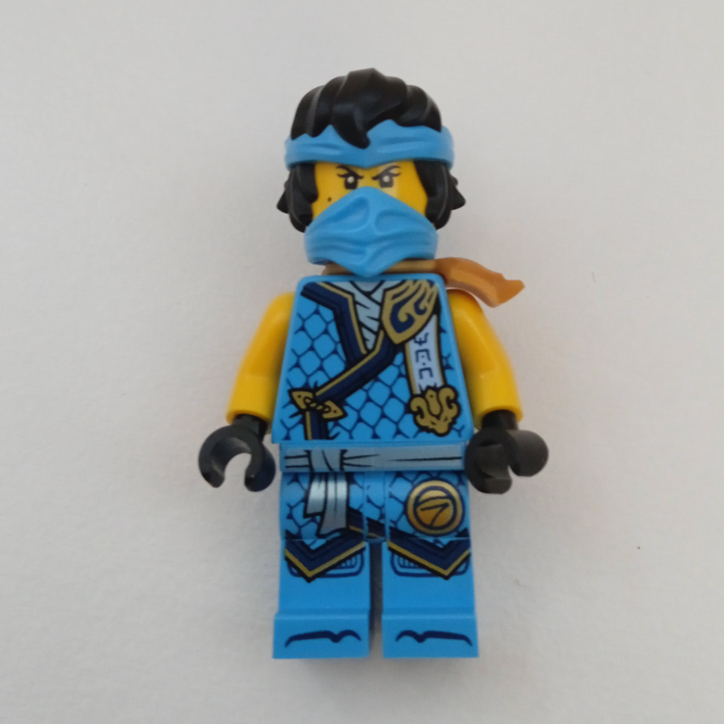 Nya, Dark Azure Robes, Shoulder Guard