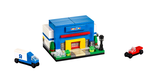 Bricktober Toys R Us Store